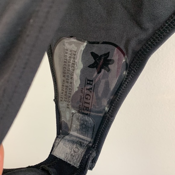 NWT ALIX NYC Sullivan scoop neck bodysuit - Picture 7 of 8